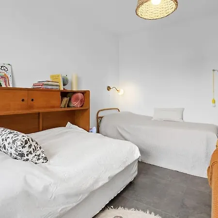 Superbe 120m2, Proche Centre, Parking Apartment *