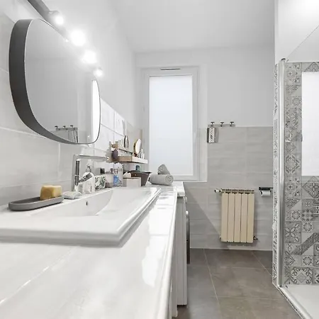 Superbe 120m2, Proche Centre, Parking Saint-Raphael (Var)